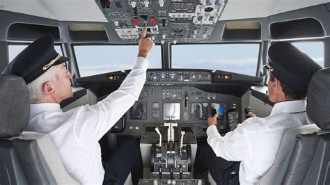 jetblue shakes  pilot hiring  training   scratch bloomberg