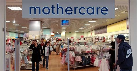 mothercare  close  shops    year putting  jobs  risk