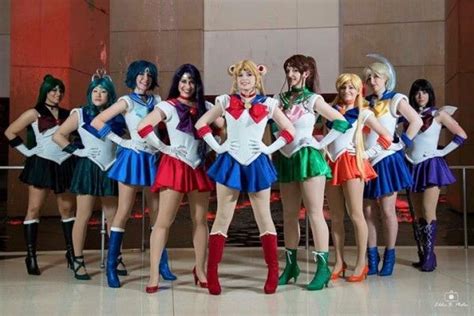 You Have To See This Sailor Moon Group Cosplay Sailor