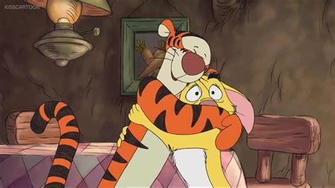 Tigger Hugging Rabbit Whinnie The Pooh Drawings Cute Winnie The Pooh