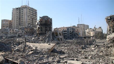 foreign officials raise alarm  lack  humanitarian aid  gaza