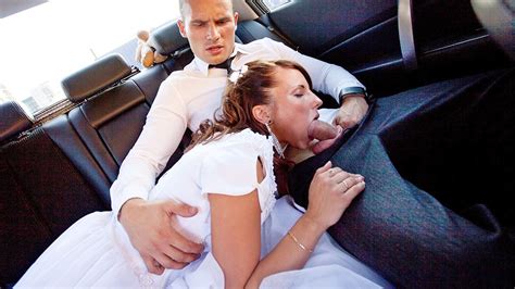teen bride gives head in the car free porn video pornyp