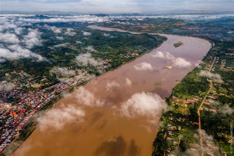 mekong river dries   dams  china  laos jittrrapon