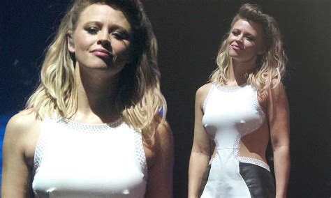 kimberley walsh suffers wardrobe malfunction on stage at 02 and it doesn t go unnoticed by
