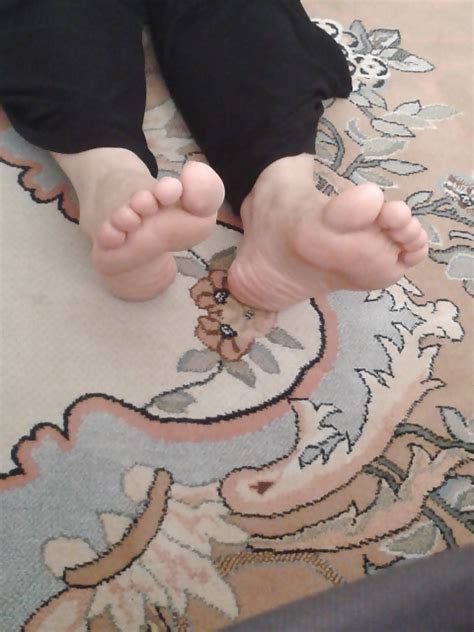 see and save as turkish turban hijab feet foot soles candid friend wife ayak porn pict