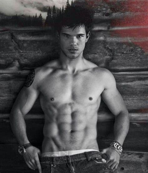 taylor lautner body hot sixpack taylor lautner pinterest sexy mothers and twilight