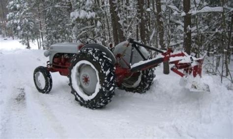 Using Your Ford 9n 2n 8n Tractor And Implements 8n Ford Tractor John