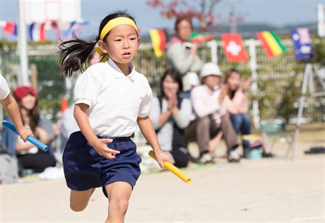 undokai   scenes   japanese primary school sports day savvy tokyo
