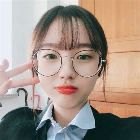 Pin By Nur B On Kawaii Korean Glasses Ulzzang Ulzzang Girl