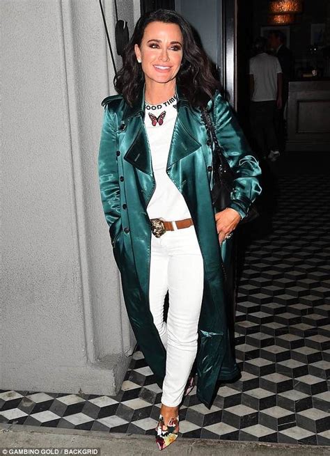 kyle richards stuns in an emerald green duster while out for dinner