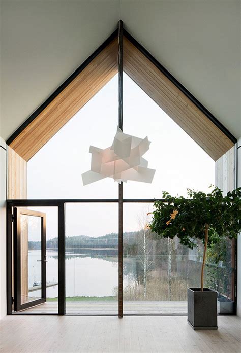 examples  homes  windows follow  roofline contemporist