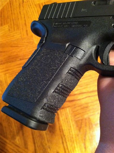 glock finger groove removal  pics
