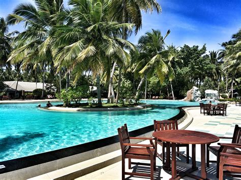 sun island resort  spa maldives travel holiday explore