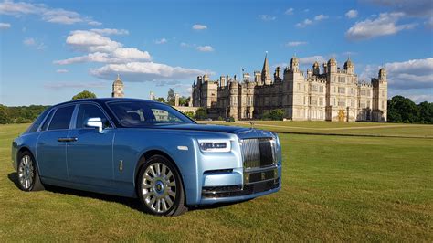 rolls royce motor cars announces strong  year sales