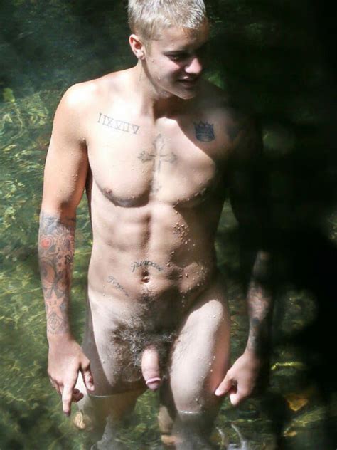 justin bieber caught naked the uncensored pics