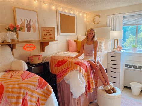 Cute Preppy Dorm Room Decor Alabama Artofit