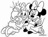 Minnie Daisy Coloring Mouse Pages Mickey Selfie Friends Disneyclips sketch template