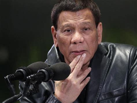 outrage as philippine president rodrigo duterte kisses