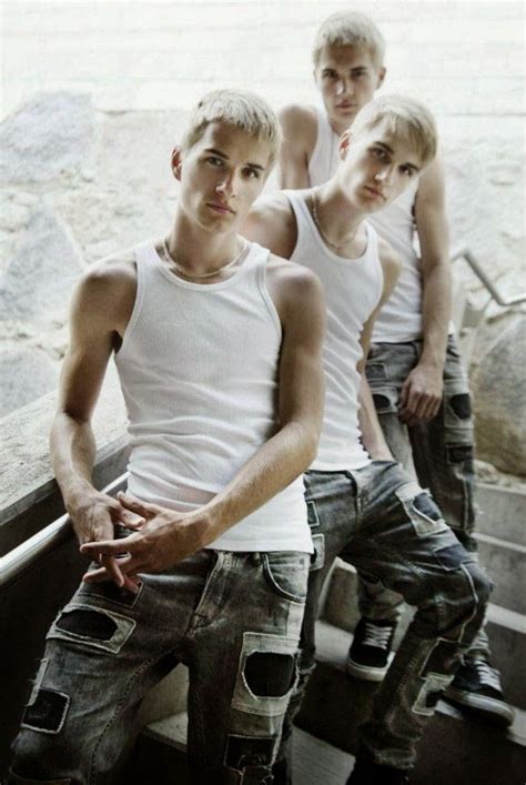 cute twink twins hot naked pics