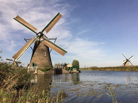 A Guide To Visiting The Windmills In Kinderdijk