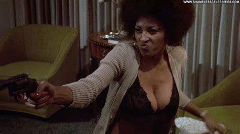 pam grier coffy 1973 sexy babes naked wallpaper