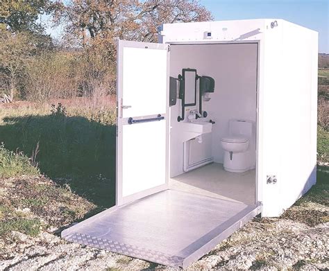 portable disabled toilet hire  sussex surrey kent  london gigloo