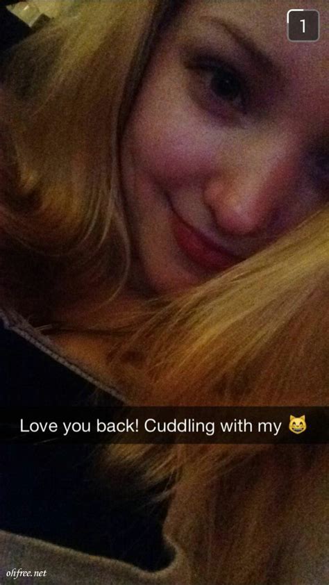 american actress singer dove cameron nude snapchat photos leaked