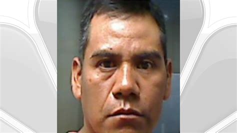convicted sex offender arrested by border patrol with two