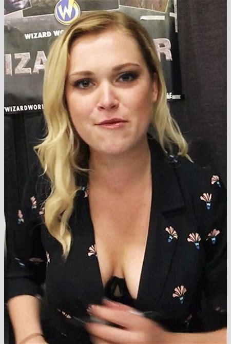 eliza taylor cleavage the fappening 2014 2019 celebrity photo leaks