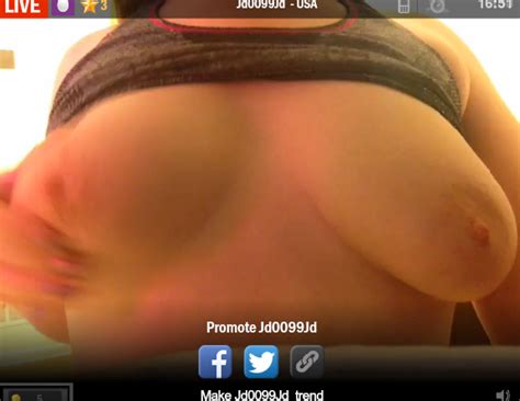 younow thread this girl jd0099jd is showing panties when b random