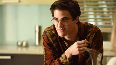 how darren criss became versace s killer and why he keeps playing gay