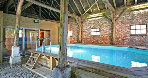 luxe vakantiehuis  personen prive zwembad sauna en jacuzzi  drenthe nederland droom