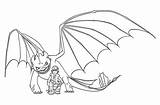 Toothless Szczerbatek Hiccup Kolorowanki sketch template