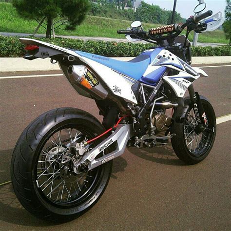 tracker  motos geniales motocicletas deportivas motos enduro
