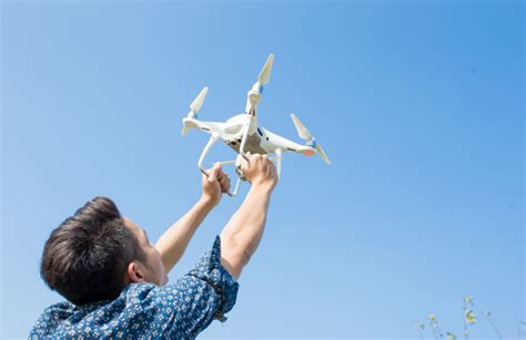 como volar  dron por primera vez guia  principiantes