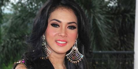 Syahrini Ingin Tinggi Badan Bertambah