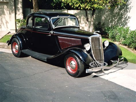 ford custom deluxe  window coupe vintage motor cars