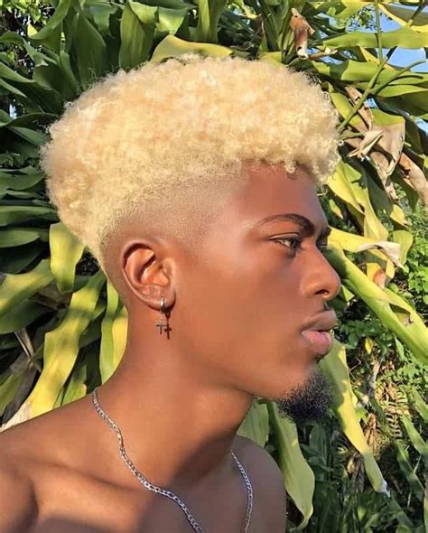 12 Standout Curly Hairstyles For Black Men 2021 Trends