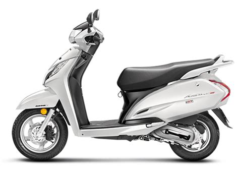 honda sells  lakh activa scooters   months