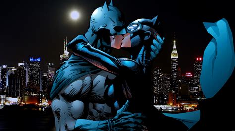 Batman Catwoman Kiss By Xionice On Deviantart