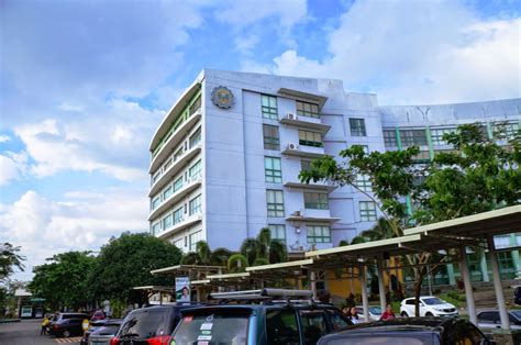 de la salle health sciences institute nurturing life   brighter future wazzup pilipinas