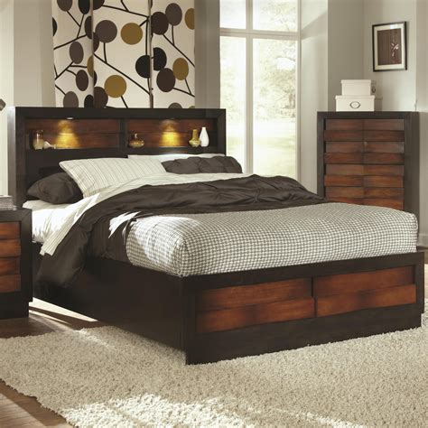 Furniture Bedroom Two Tone Polished Teak Wood Platform King Size Bed