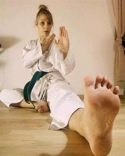 pin by johann3444 on lovely feet female martial artists martial arts