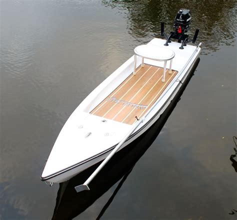 pelican ambush build page  small fishing boats