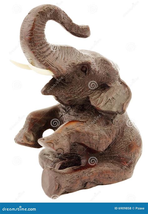 beeldje van olifant stock foto image  slagtand boomstam