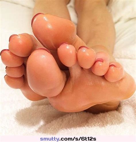 Perfect Suckabletoes Toes Feet Footfetish Oiled