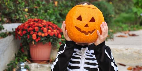 18 Fun Halloween Trivia And Facts Interesting Halloween Stats