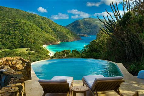 ten  vacation islands   caribbean travel friendship