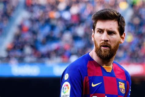 lionel messi leaves barcelona due  staggering financial issues