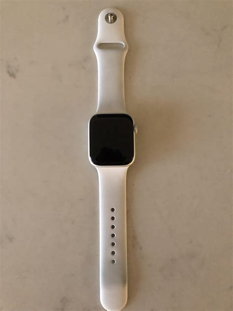 cleaning  sport bandwhat    approach applewatch